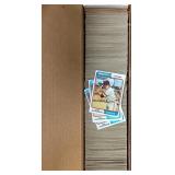 1973 & 1974 Topps Baseball Cards 600+ in long box,