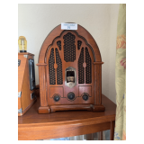 General Electric Wood Cabinet Radio
