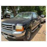 Ford F-250 Super Duty 4x4 Pickup Truck with Tool Set