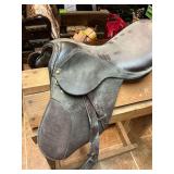 English Saddle with Stirrups