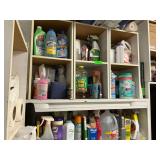 Shelves-Set of 18 No content