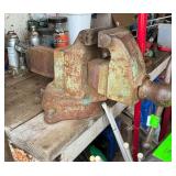 Craftsman Vise