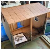 Breyer Horse Stable and Building Pieces