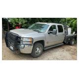 Silver 2007 Chevrolet Silverado 3500 Crew Cab Dually Flatbed Truck