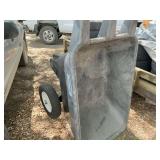 Rubbermaid Wheelbarrow