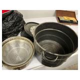 Large Enamelware Stock Pot with Steamer Basket