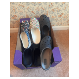 Lot of 5 Pairs of Crocs Clogs