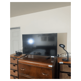 Vizio TV and LED Desk Lamp
