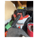 Ridgid 12 Gallon 5.0 Peak HP Shop Vacuum with Filter