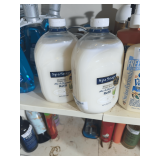 Lot of Assorted Soap Refills and Dispensers - Spa Soap, Softsoap, and More!