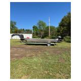 Weld-Craft 18-52 Aluminum Jon Boat with Johnson Tracker 40 Outboard Motor and Trailer