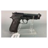 Beretta  40 S&W  96 semi auto pistol  SN# BER031511M  3 magazines, Holster