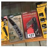 4 folding knives all new