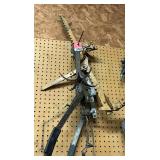 2 cable jacks and 1 ratcheting fence stretcher