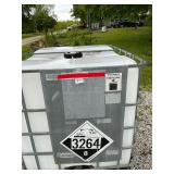 275 gallon tote, pressure cleaned, great for livestock or garden watering