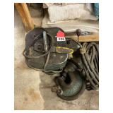 1 Hydraulic Oil pressure pump and 3/4 inch punch for steel, 2500 PSI