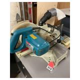 Makita 10 inch compound miter saw works great