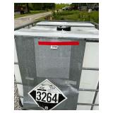 275 gallon tote, pressure washed, great for livestock or garden watering