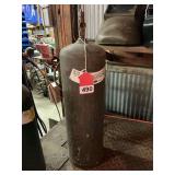 Air Gas AC-B Acetylene tank
