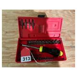Great vintage SNAP ON tools set - 38 bits, 10 piece 1/4 inch socket set, 4 long bits, with case and ratcheting screwdriver