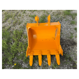 CAT305 Excavator Bucket - [Excavator Attachments]