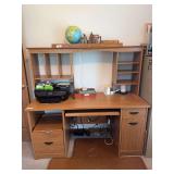Computer Desk with Hutch and Floor Mat