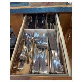 Tomodachi 18/10 Stainless Steel Flatware Set