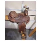 Western Style Leather Saddle with Decorative Stitching