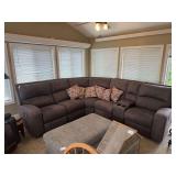 Flexsteel Power Reclining Sectional Sofa with Console