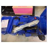Campbell Hausfeld Clipped Head Framing Nailer with Carrying Case