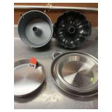 Baking Lot with Angel Food cake pan – Bundt Cake Pan – Cordon Bleu 2- 9 inch round pans- Cordon Bleu – 2 – 10 inch pie pans – Regal Ware 12 inch Pizza Pan