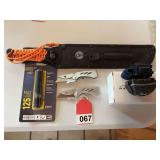 2 new Gerber folding box knives, Paracuda FS Machete and Smith and Wesson Accu Sharp