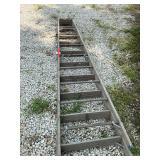 10 foot wood step ladder rated 225 lbs, good shape