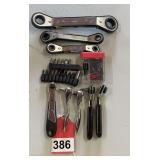 New KT 3 piece set of ratchet wrenches, 2 bit sets, 5 piece ¼ inch ratchets for bits