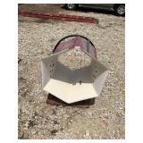 Fiberglass Christmas tree netting cone on stand