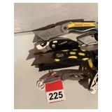 4 folding box knives, 1 double Sheffield multitool with sheath
