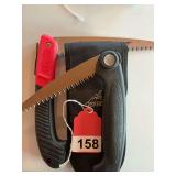 Gerber Camp saw with 2 blades w/sheath &, 1 Corona saw