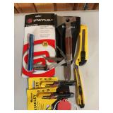 Sheffield Multitool with 4 breakpoint knives, 1 streamlight,150 lumen headlamp