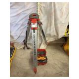 Berger Instrument level with legs and pole