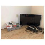 Vizio D32h-C0 32-Inch Television with Emerson DVD/VCR Combo, Magnavox Converter Box, and Accessories