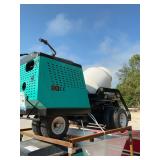 Wheeled Mini Mixer Truck