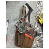 Lasso and hunting vest