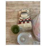 Candle holders, decorative glassware, hand towels