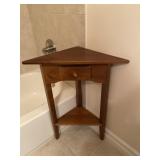 Corner Table