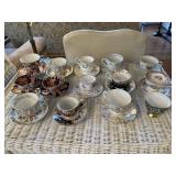 Lot of Tea Cups & Saucers