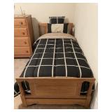 Twin Mattress & Boxspring w/Bedding