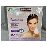 Kirkland Signature Daily Facial Towelettes