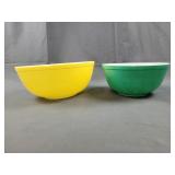 Vintage Pyrex Mixing Bowls