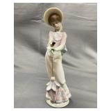 Lladró #7618, "Garden Song"