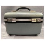 Vintage American Tourister Escort